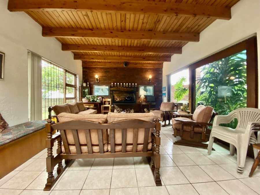 4 Bedroom Property for Sale in Hillrise Western Cape